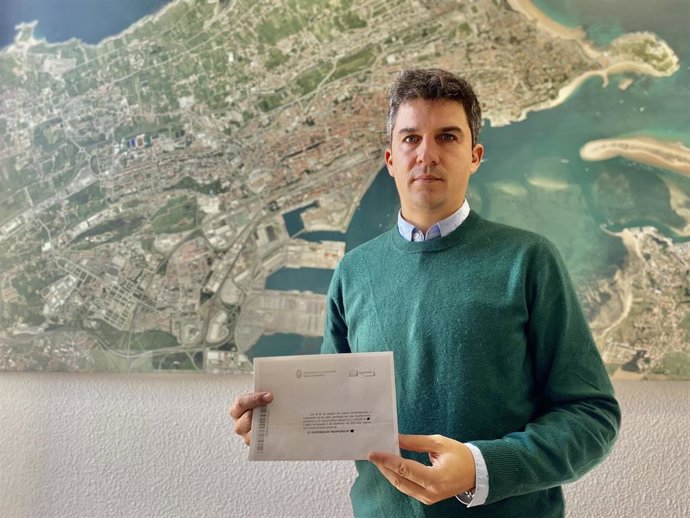 El portavoz del PSOE en el Ayuntamiento de Santander, Daniel Fernández