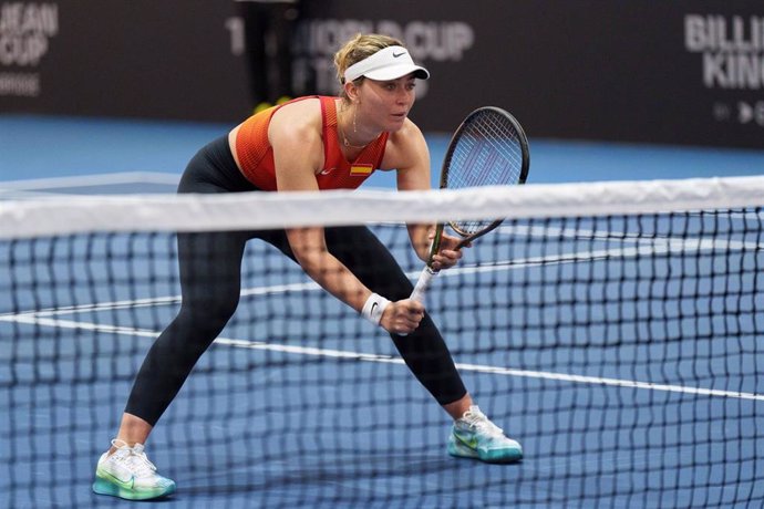 La tenista española Paula Badosa durante un entrenamiento con el equipo español de las Finales de la Billie Jean King Cup 2023