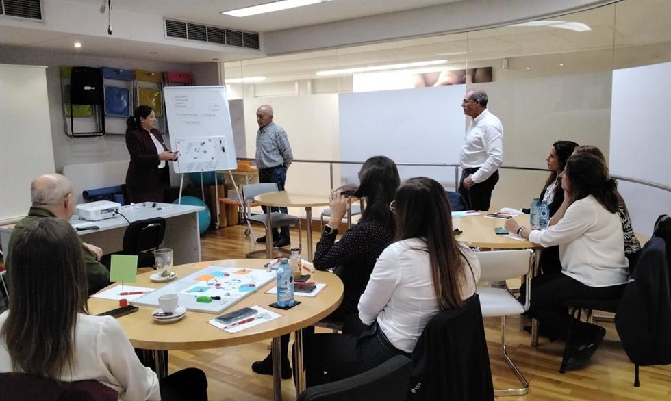 Vithas Vigo diseña futuras mejoras en la experiencia del paciente a través de la escucha de profesionales y usuarios.