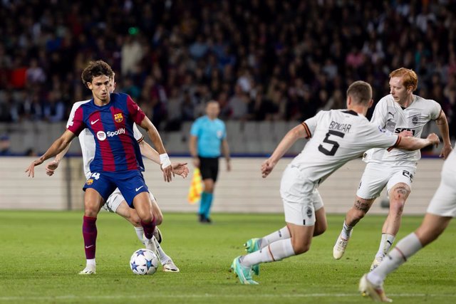 25 October 2023, Spain, Barcelona: Barcelona's Joao Felix in action during the UEFA Champions League Group H soccer match between FC Barcelona and FC Shakhtar Donetsk at Lluis Companys Olympic Stadium. Photo: Gerard Franco/DAX via ZUMA Press Wire/dpa