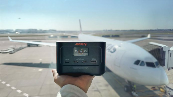 Explorer 100 Plus Portable Power Station