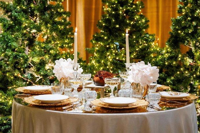 Celebrate the most magical season of the year with a rich calendar of culinary, artistic and festive events in the heart of the City of Light