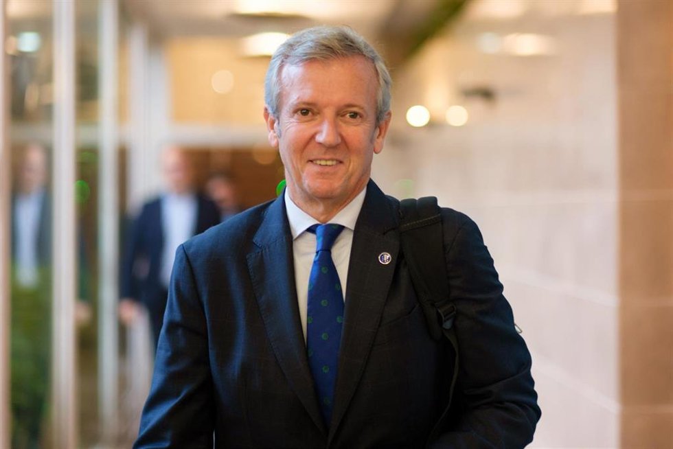 El presidente de la Xunta, Alfonso Rueda, camino del Consello de la Xunta