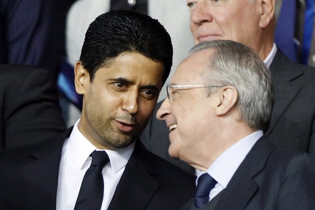 Archivo - Nasser Al-Khelaifi and Florentino Perez during the UEFA Champions League, Group A football match between Paris Saint-Germain and Real Madrid on September 18, 2019 at Parc des Princes stadium in Paris, France - Photo Mehdi Taamallah / DPPI