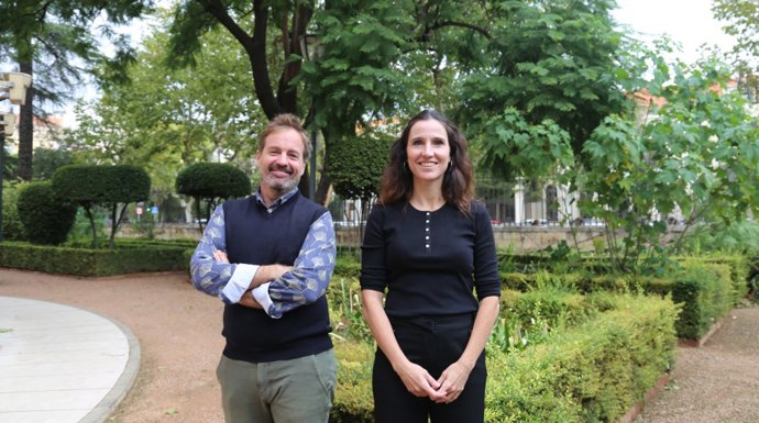 José Luis Quero y Rocío Hernández, los investigadores de la Universidad de Córdoba que han participado en el desarrollo de la base de datos.