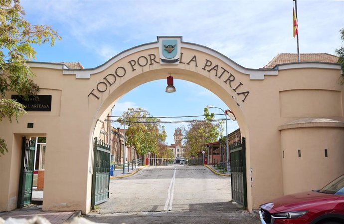 Entrada del Cuartel General Arteaga, en el barrio de Carabanchel