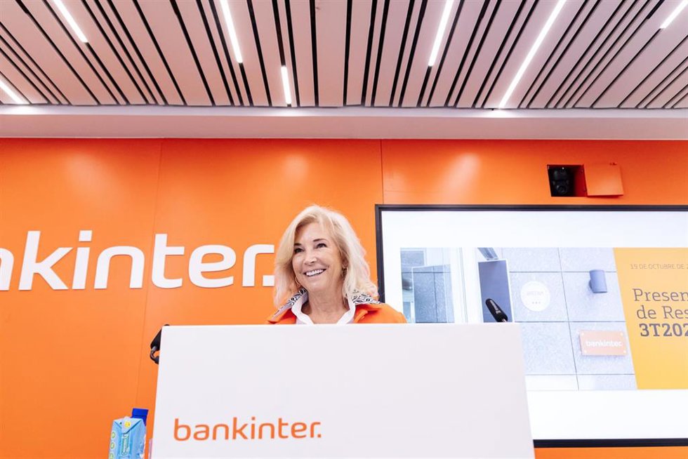 La consejera delegada de Bankinter, María Dolores Dancausa, interviene durante la presentación de los resultados del tercer trimestre de Bankinter, a 19 de octubre de 2023, en Madrid (España). 