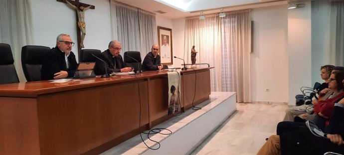 Presentación de la memoria de actividades de la Archidiócesis de Mérida-Badajoz con motivo del Día de la Iglesia Diocesana.