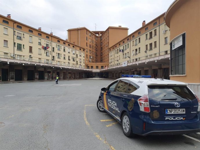 Archivo - Dársenas de la antigua estación de autobuses de Logroño