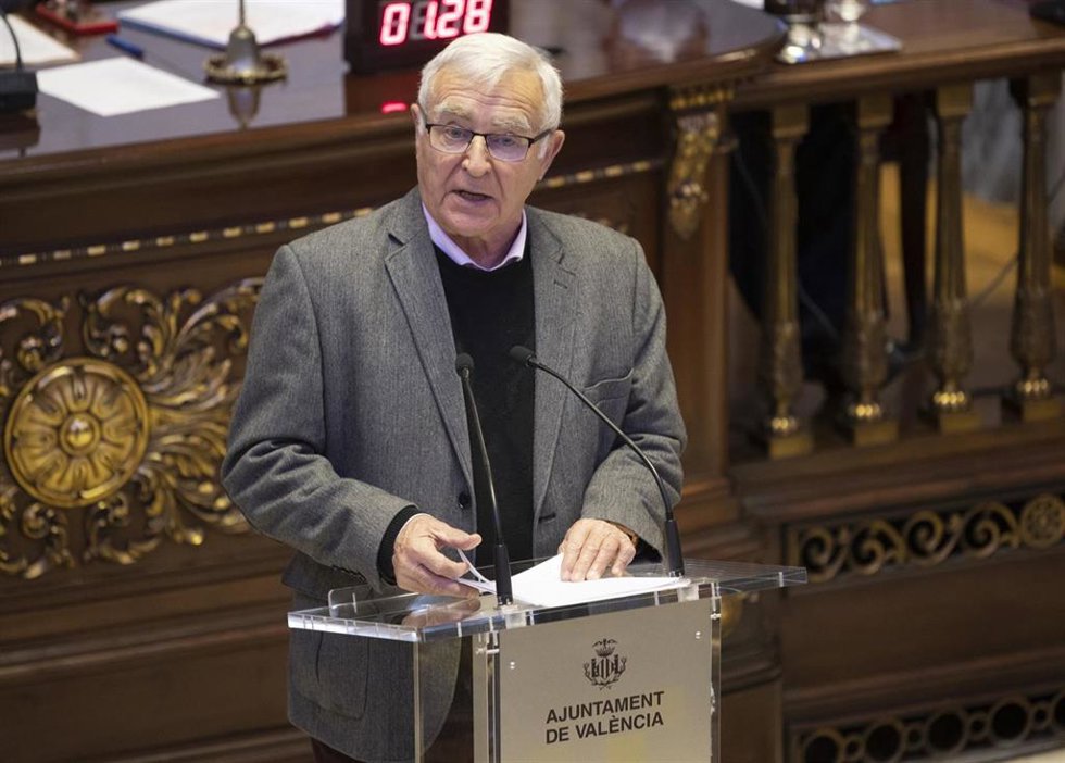 Archivo - El portavoz de Compromís en el Ayuntamiento de Valncia y exalcalde de la ciudad, Joan Ribó, en una imagen de archivo.  
