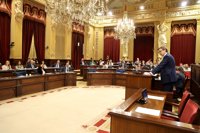 Parlament balear aprueba el techo de gasto tres semanas después de lo previsto tras acuerdo de libre elección de lengua