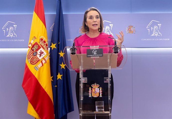 La secretaria general del Partido Popular, Cuca Gamarra, durante una rueda de prensa, en el Congreso de los Diputados, a 7 de noviembre de 2023, en Madrid (España). Gamarra ha comparecido después de que el Partido Popular emitiera un comunicado tras los