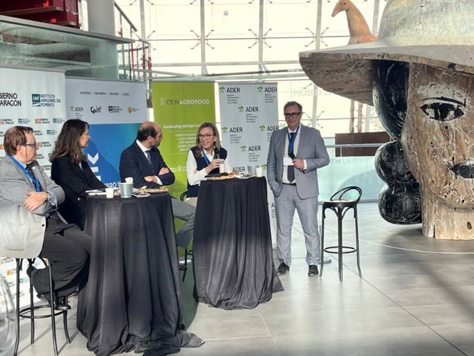 La consejera de Economía, Innovación, Empresa y Trabajo Autónomo, Belinda León, ha participado hoy, martes 7 de noviembre, en la segunda edición del Ebro Valley Agro Tech