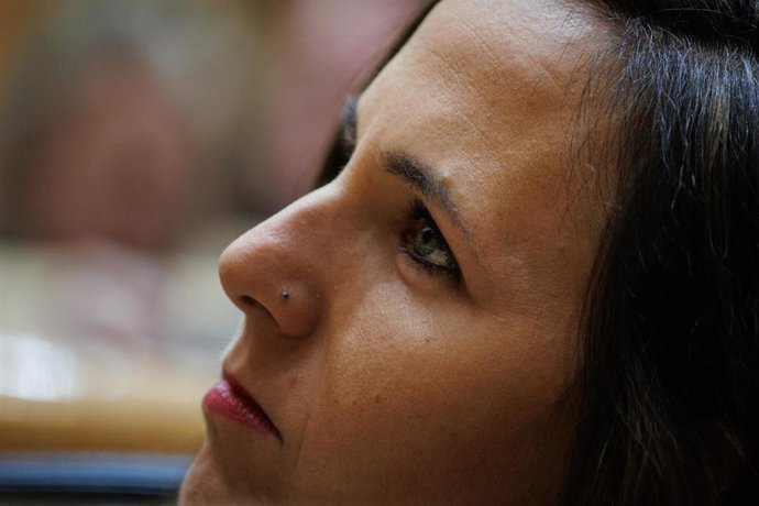 La secretaria general de Podemos y ministra de Derechos Sociales y Agenda 2030, Ione Belarra, durante una sesión de control al Gobierno, en el Senado, a 7 de noviembre de 2023, en Madrid (España).