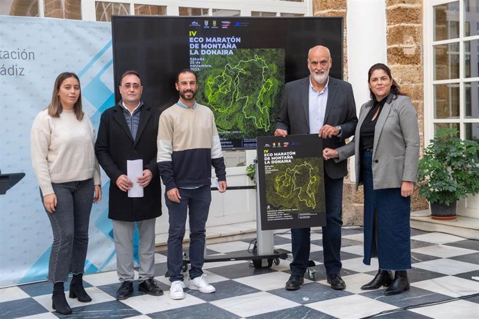 Presentación en la Diputación de Cádiz de la Eco Maratón La Donaira.