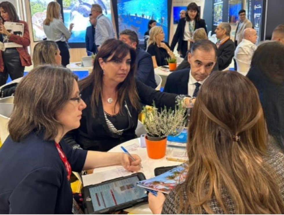 El alcalde de Benalmádena en la WTM
