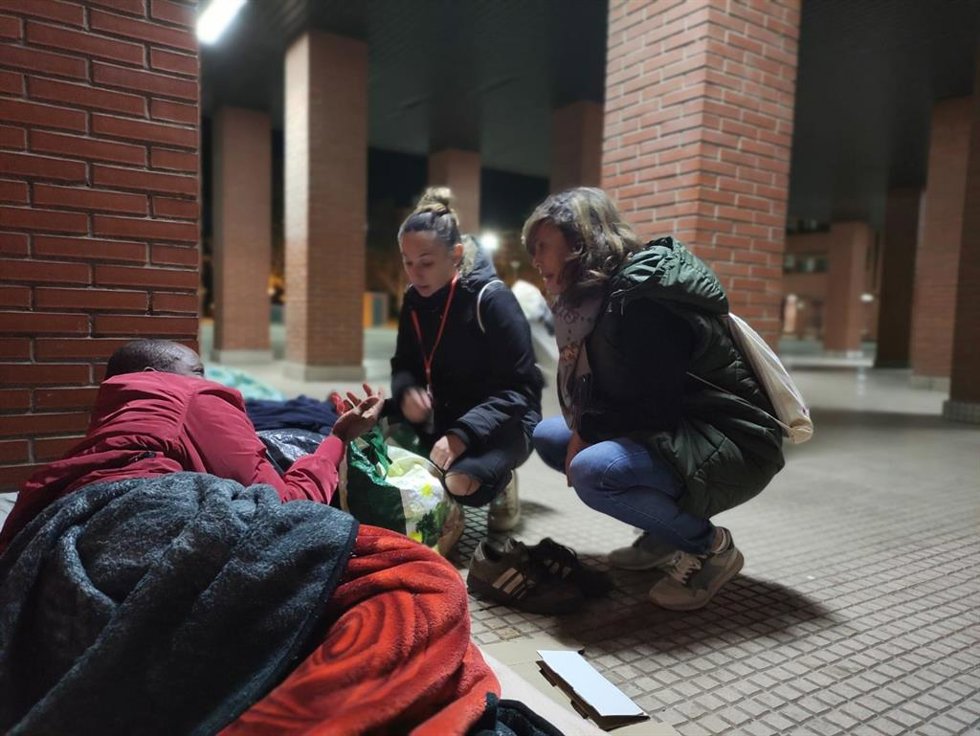 El Ayuntamiento de Zaragoza localiza a 163 personas en el primer censo municipal de personas sin hogar.
