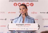 Prohens felicita a la escritora mallorquina Laura Gost, ganadora del premio Proa de novela