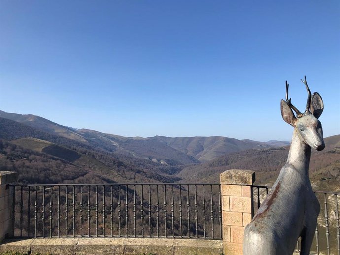 Archivo - Paisaje de los montes del Saja