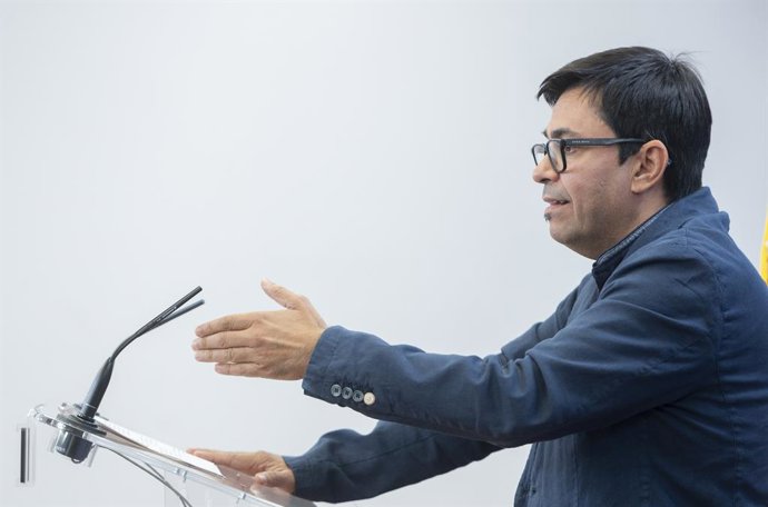 El secretari primer de la Mesa del Congrés, Gerardo Pisarello