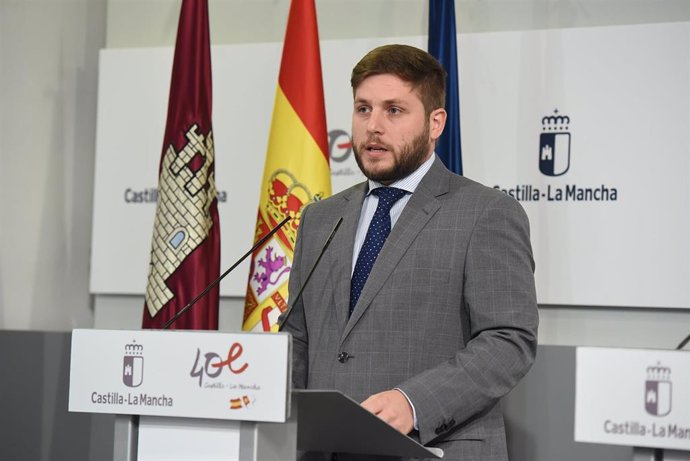 El consejero de Fomento,,Nacho Hernando, en rueda de prensa.