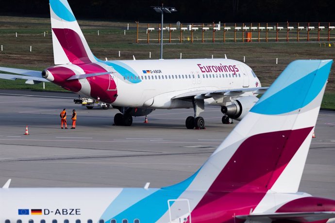 Archivo - Avión de Eurowings