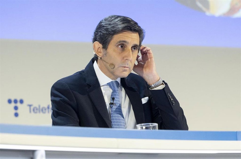 Archivo - El presidente ejecutivo de Telefónica, José María Álvarez-Pallete, interviene en una rueda de prensa para analizar los resultados de 2021, en Distrito Telefónica, a 24 de febrero de 2022, en Madrid (España). 
