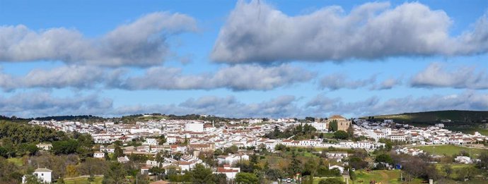 Archivo - Panorámica de Cazalla de la Sierra.