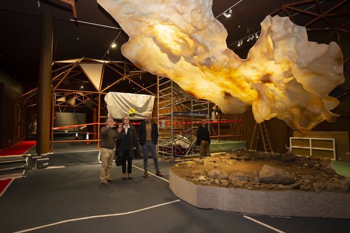 Centro de Arte Rupestre de Puente Viesgo  La consejera de Cultura, Turismo y Deporte, Eva Guillermina Fernández, asiste a la conmemoración del 120 aniversario del descubrimiento de la cueva de El Castillo