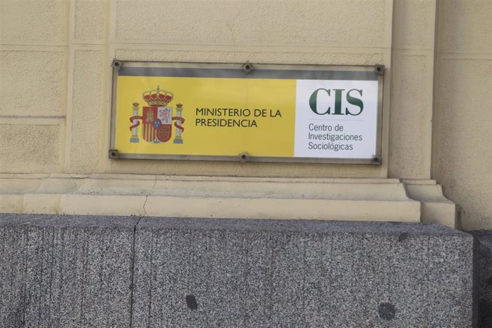 Archivo - Fachada del Centro de Investigaciones Sociológicas, CIS, opinión, encuesta