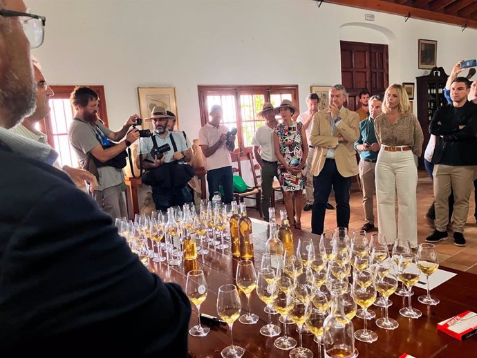 Cádiz y San Fernando acogen los cursos para profesionales de la hostelería sobre vinos del Marco de Jerez 