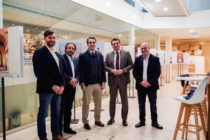 Inauguración de la exposición en el CRV.