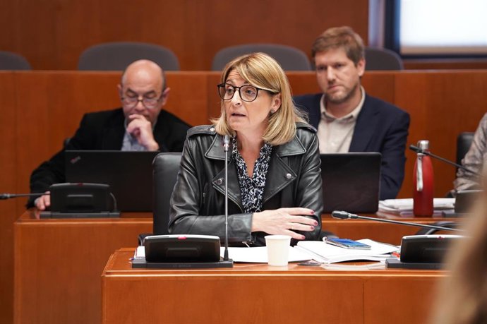 Nota+Foto+Audios. Zamora Denuncia Un Incremento Falso En Bienestar Social Que Esconde Al Menos 8 Millones En Recortes