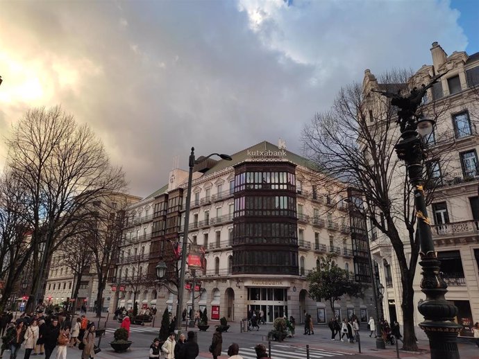 Archivo - Sede de Kutxabank en Bilbao