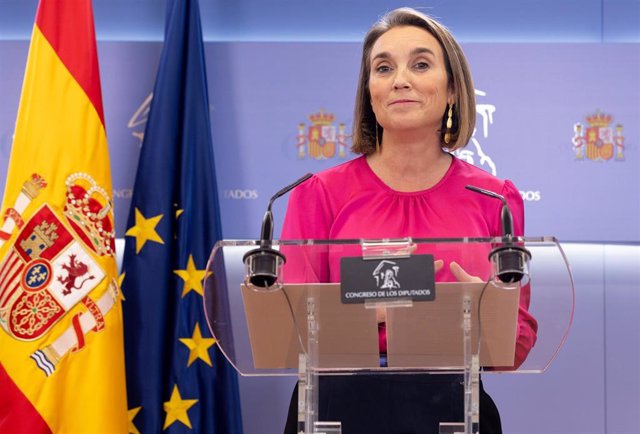 La secretaria general del Partido Popular, Cuca Gamarra, durante una rueda de prensa, en el Congreso de los Diputados, a 7 de noviembre de 2023, en Madrid (España). 
