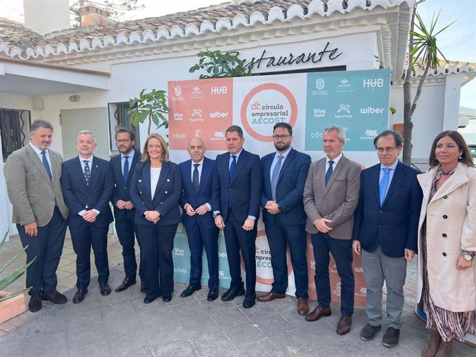 Los presidentes de ATA y de Cepyme, Lorenzo Amor y Gerardo Cueva, han participado en Motril en el Círculo Empresarial organizado por Aecost.