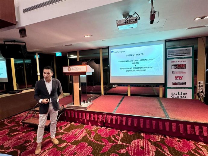 El director de Dominio Público y Seguridad Integral del Port de Tarragona, Josep Lluís Díez, ha impartido dos conferencias en el marco del '7th Emergency Management for Maritime Summit'