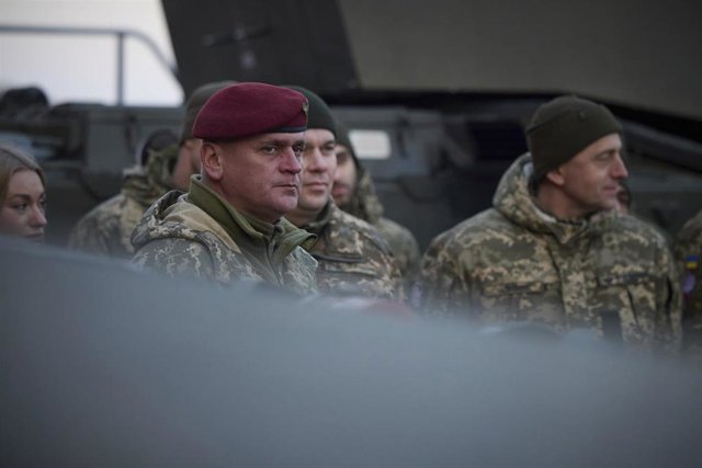 Archivo - Imagen de archivo de soldados ucanianos en Reino Unido.