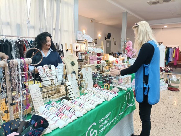 Mercadillo solidario en el Círculo Emeritense este viernes en el Ayuntamiento de Mérida