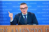 Gavira (Vox) llama a Sánchez "dictador" y "traidor de manual" y cree que España "ha despertado y dará la batalla"