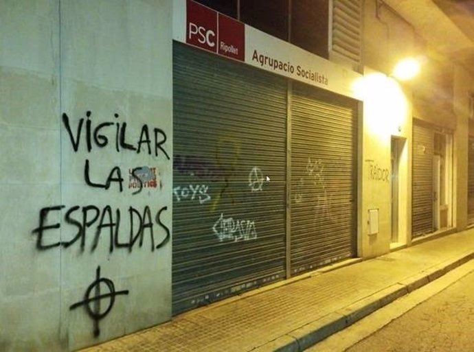 Sede del PSC de Ripollet (Barcelona) atacada la noche del jueves