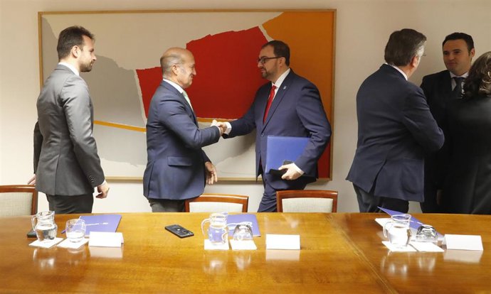 Reunión del Gobierno del Principado con el PP