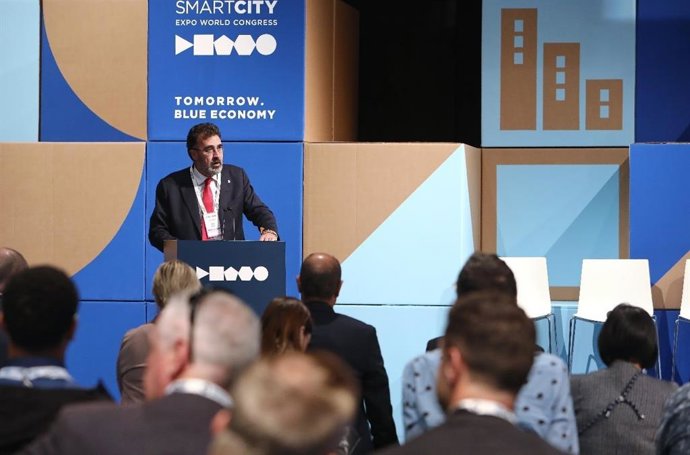 El presidente del Puerto de Barcelona, Lluís Salvadó, durante la inauguración de Smart Ports.