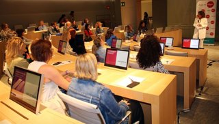 Asistentes del evento 'Conversaciones ESG', celebrado por Fundación Integra en el Auditorio de Allen&Overy (Madrid) parara impulsar el alcance de la huella social de las empresas.