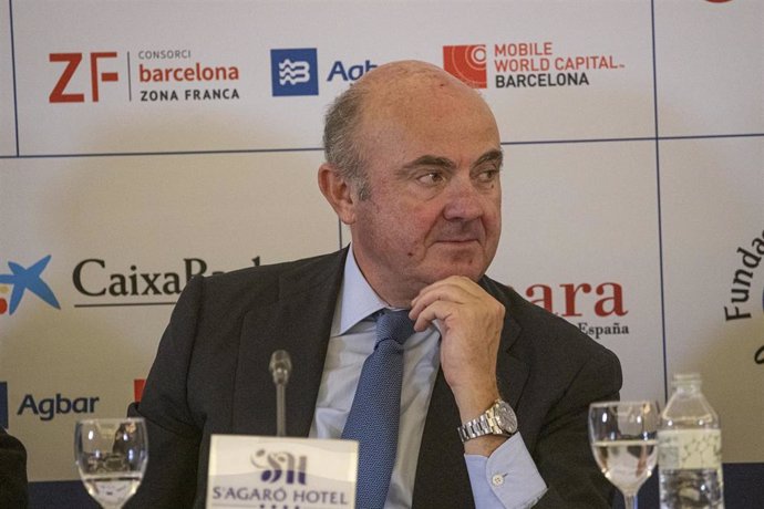 Archivo - El vicepresidente del Banco Central Europeo, Luis de Guindos, durante una la sesión inaugural de la edición 2022 del Encuentro de Economía en S'Agaró.