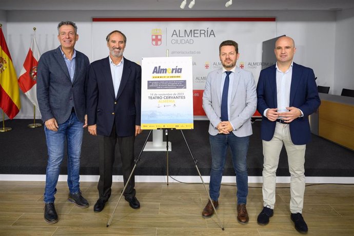 Ayuntamiento, Diputación y Junta presentan el II congreso 'Almería Sport Destination-Summit'