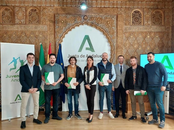 El Instituto Andaluz de la Juventud (IAJ), adscrito a la Consejería de Inclusión Social, Juventud, Familias e Igualdad, ha resuelto favorablemente cinco proyectos empresariales presentados por jóvenes almerienses dentro del Programa Innovactiva.