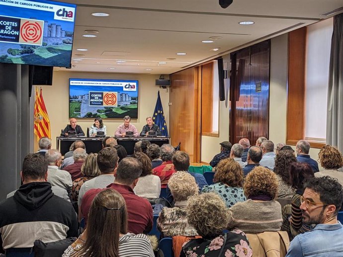CHA celebra una reunión de coordinación política con más de 80 representantes en las Cortes de Aragón, Congreso, Diputación de Zaragoza, comarcas y municipios.
