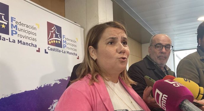 La portavoz del PSOE en la Diputación de Toledo, Tita García Élez