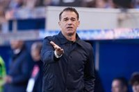 Luis García: "Me espero al mejor Barça posible, van a salir a matarnos"